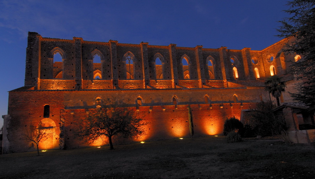 San Galgano......con un altra Luce.....